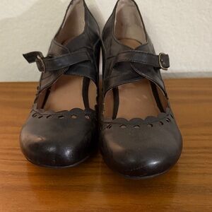 Miz Mooz Black Scalloped Mary Jane Heels